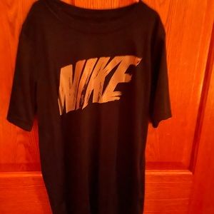 Black youth nike shirt